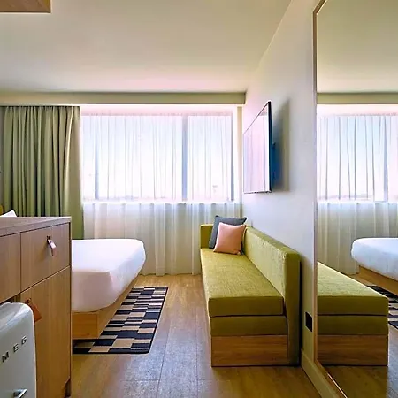 Hampton By Hilton Airport Hotel